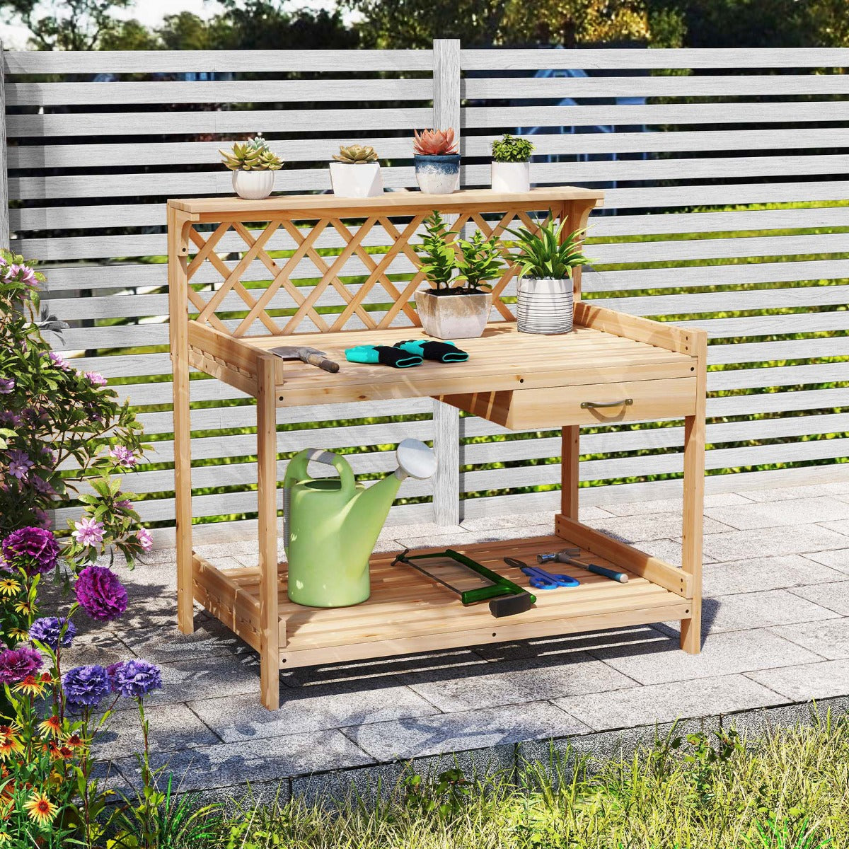 Trädgårdsbord – i trä med spaljé, arbetsyta och låda samt hyllor, – 2 . – Natur