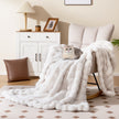 Lyxig – Konstpälsfilt Fluffig Plysch Kaninpäls Bubbel – 178 x 203 cm – Beige