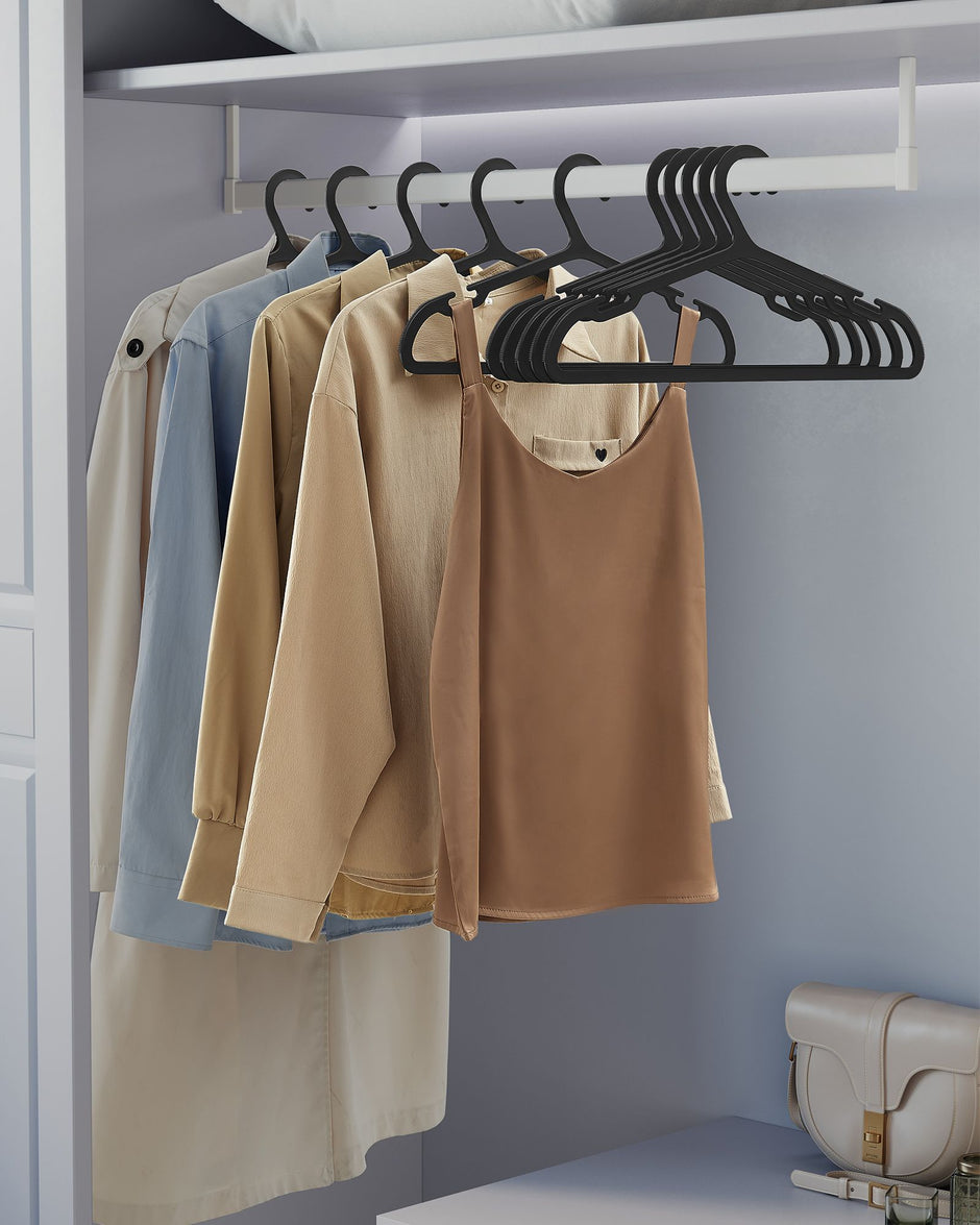 Kleidungsbügel Plastik -Set von 50 41,7 cm breitem Tintenschwarz