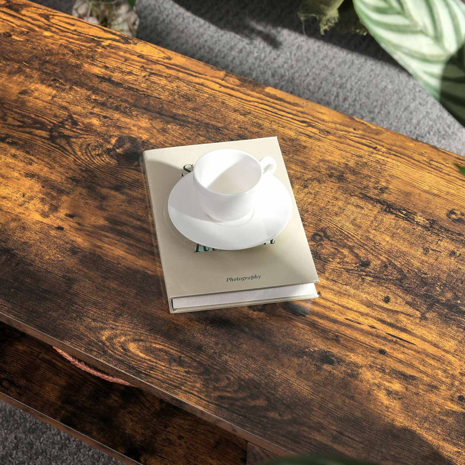 Couchtisch - mit offenem Fach und Schubladen - braun