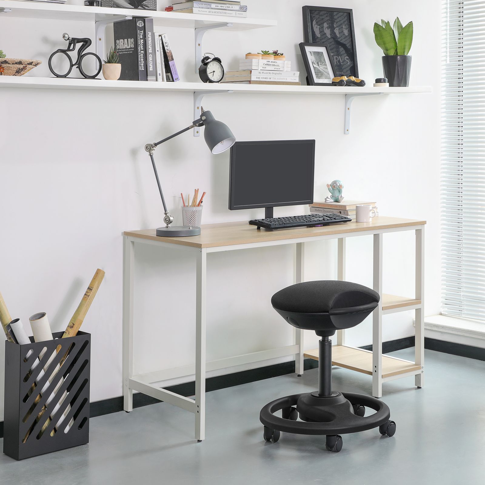 Werk Stuhl - Ergonomische Schwenkziele auf Rädern - Höhe einstellbar - Schwarz