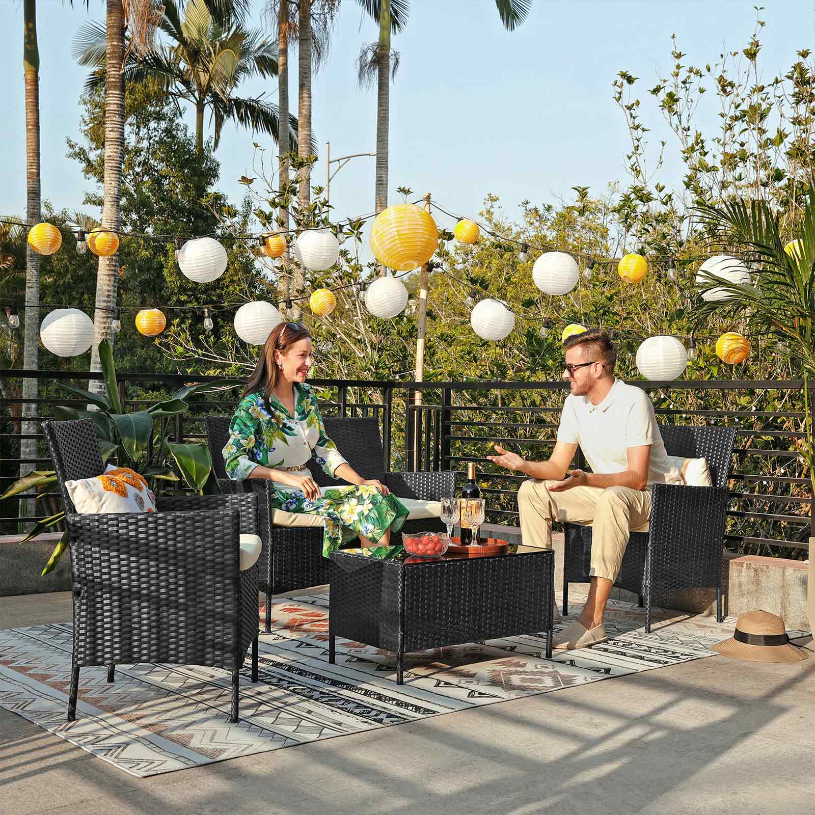 Gartenmöbelset - Loungeset - Rattan -Look - 2 Stühle und Glas Tisch - Schwarz