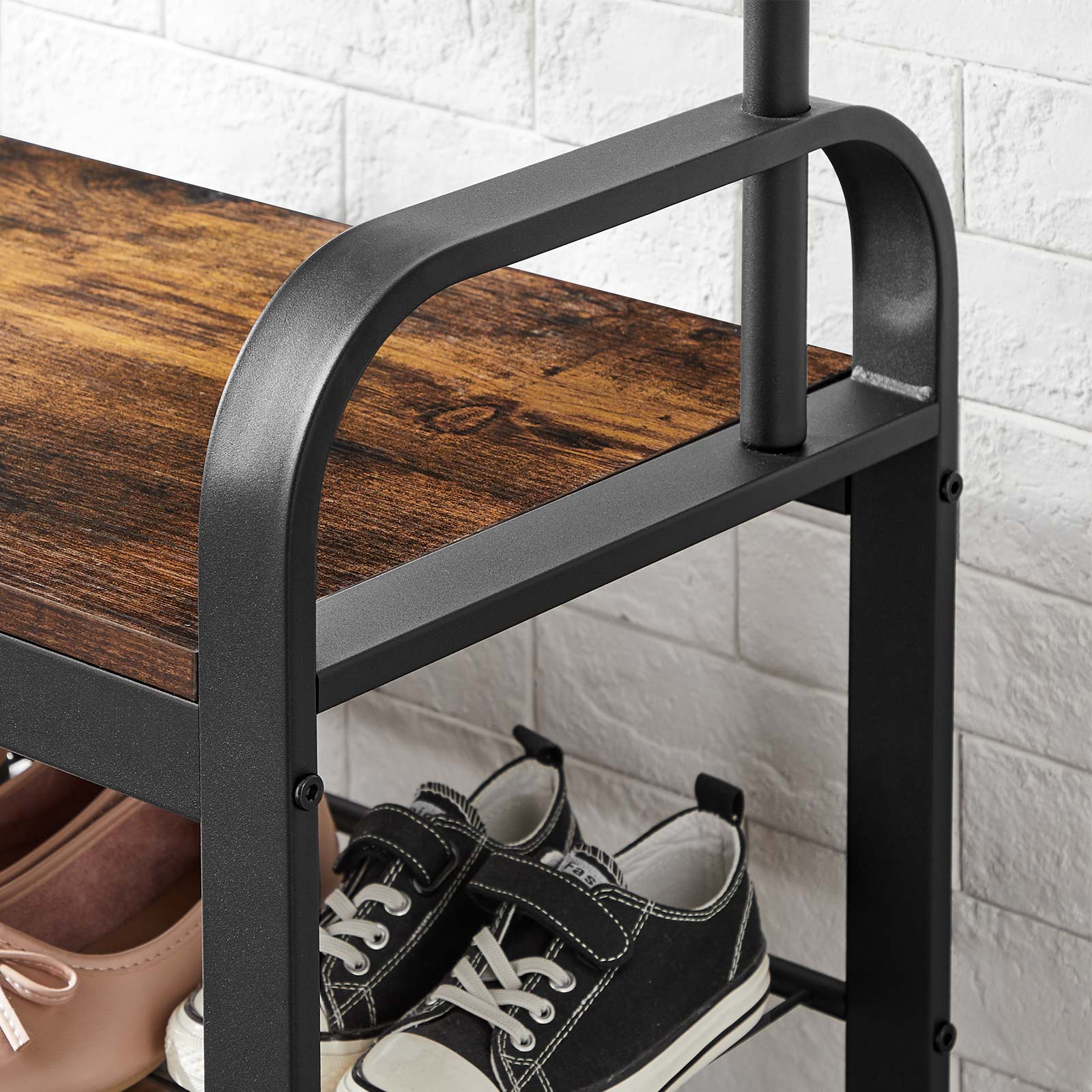 Kleiderregal - mit Sofa - Kleidungsregal mit 9 abnehmbaren Haken - 2 Gaze -Bretter - braun