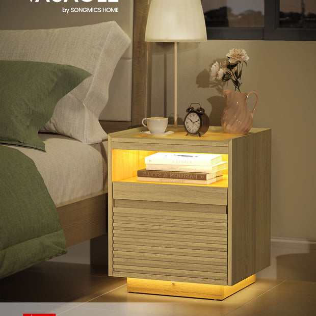 Nachttisch mit LED-Beleuchtung und ausziehbarer Tafel