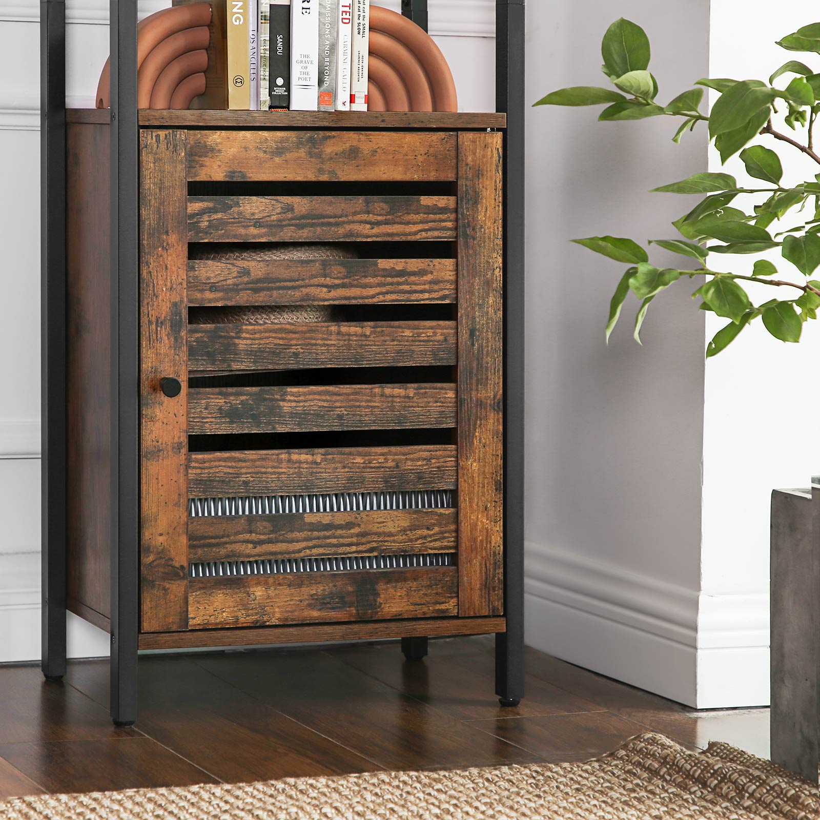 Hochschrank - mit 4 offenen Regalen