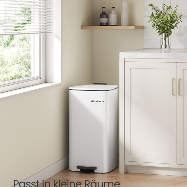 Mülldose 30 Liter aus Wolken aus weißem Stahl bestehen