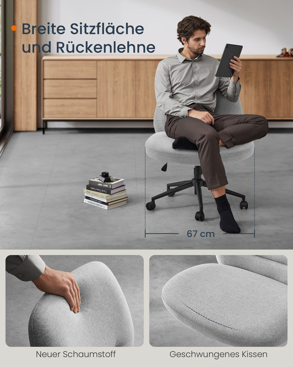 Bürostuhl mit breiter Sitz und paubengrauem Chassis