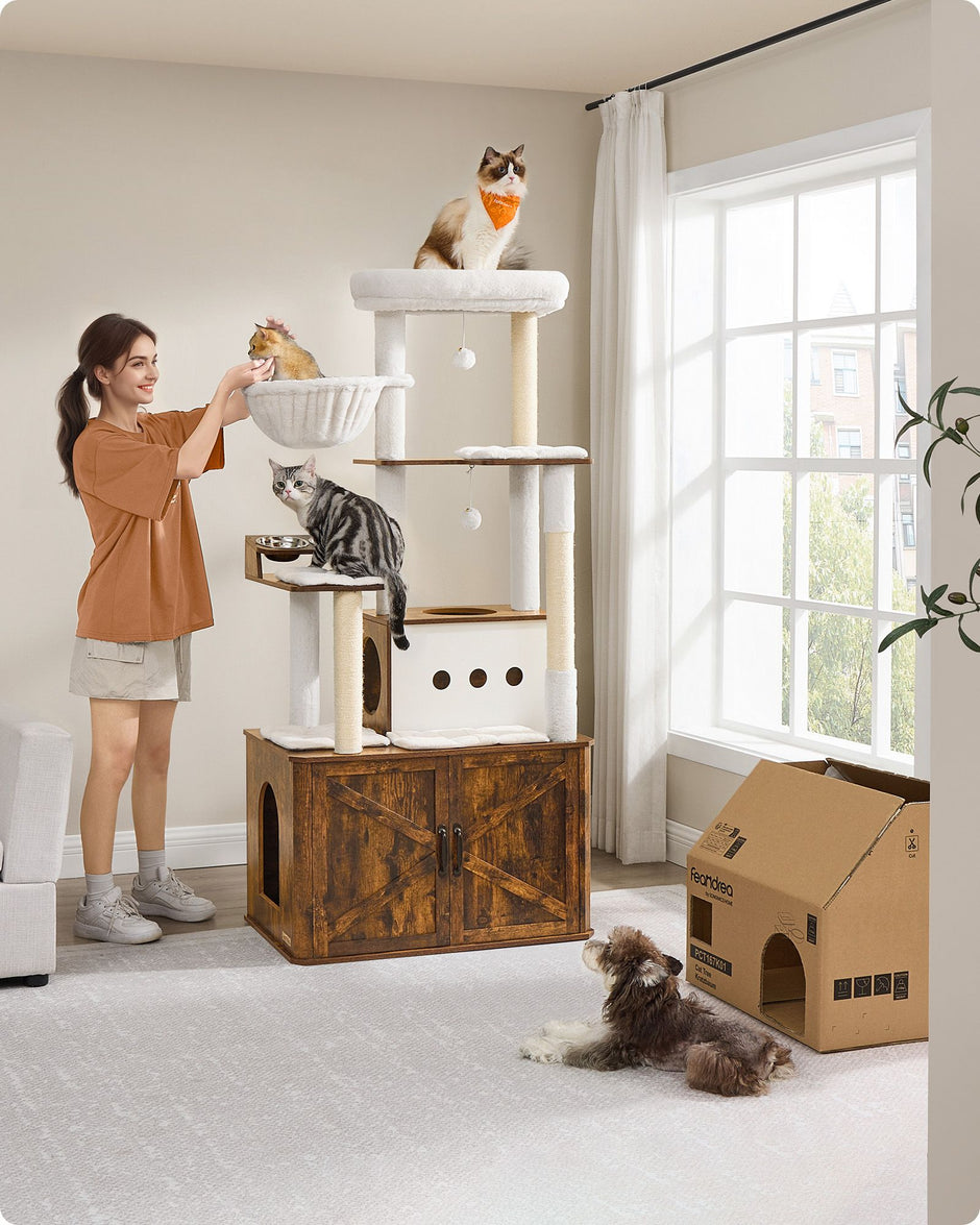 Kratzer nach 170 cm hoch mit Vintage Brown Cat Bakery