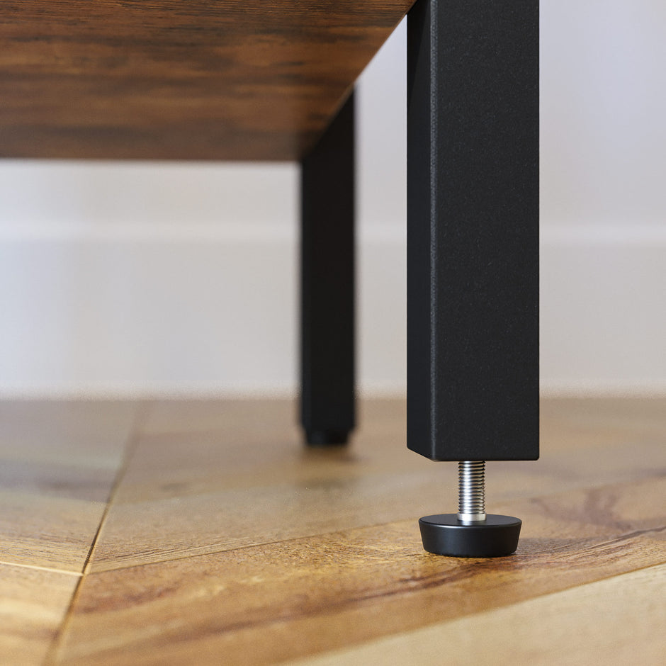 Bücherregal - mit Stahlrahmen