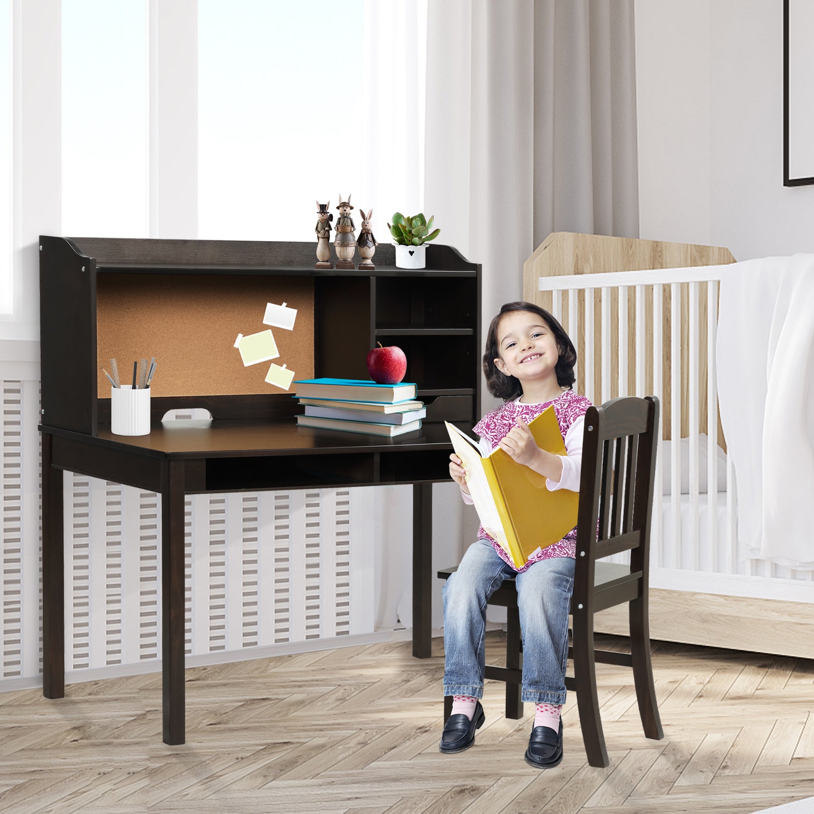 Barnskrivbord – set med anslagstavla, för stol, ungdomsskrivbord tillbehör, – . – Brun