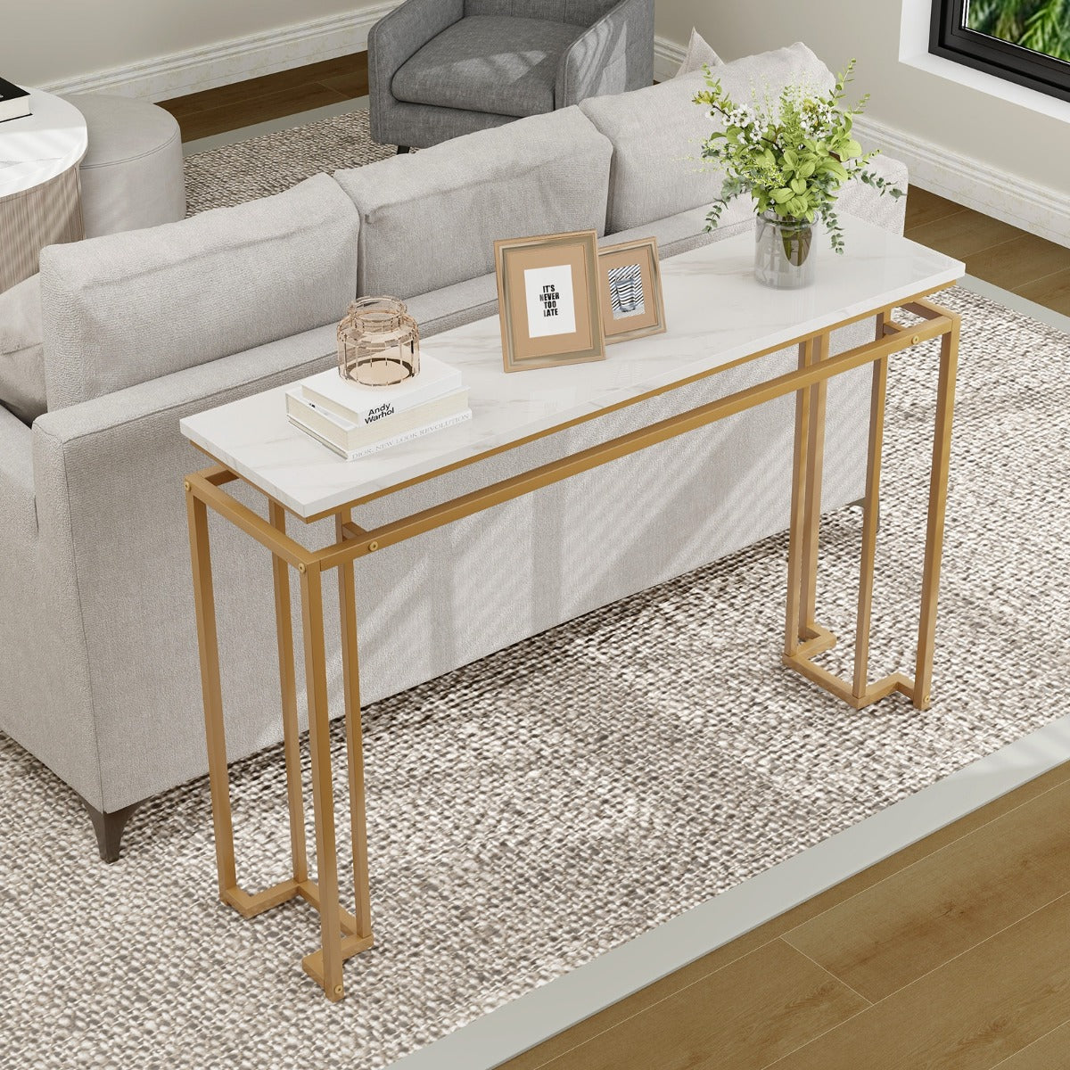 Konsolbord – med bordsskiva i konstgjord marmor och geometrisk metallram hallbord gyllene – 120 cm – Guld