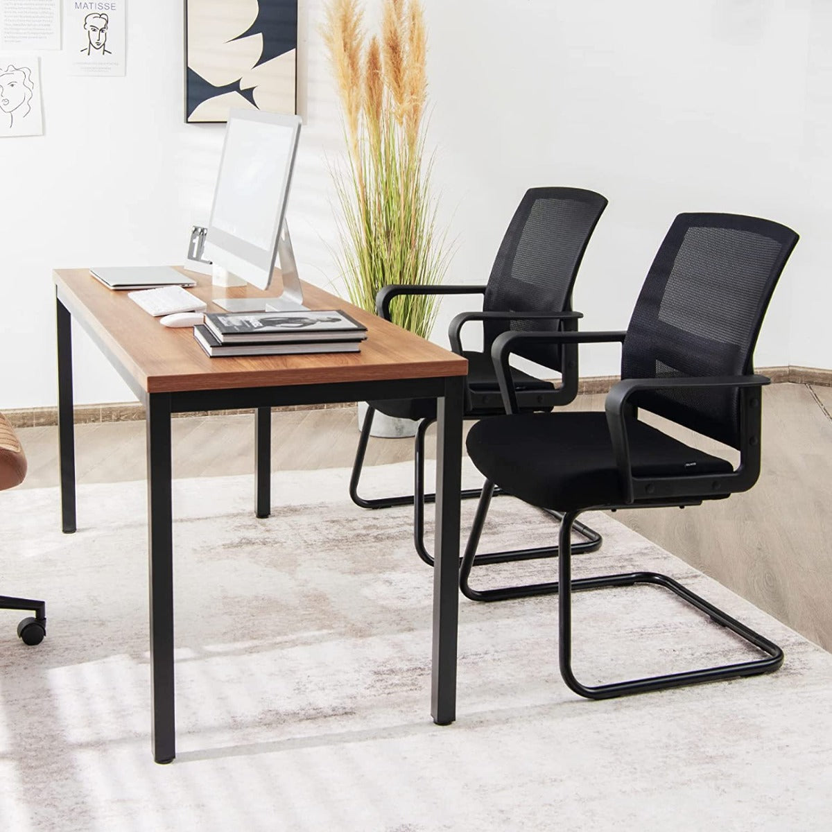 Mesh – kontorsstol med ryggstöd upp till lastkapacitet – 136 kg 60 x 54,5 x 94 cm – Svart