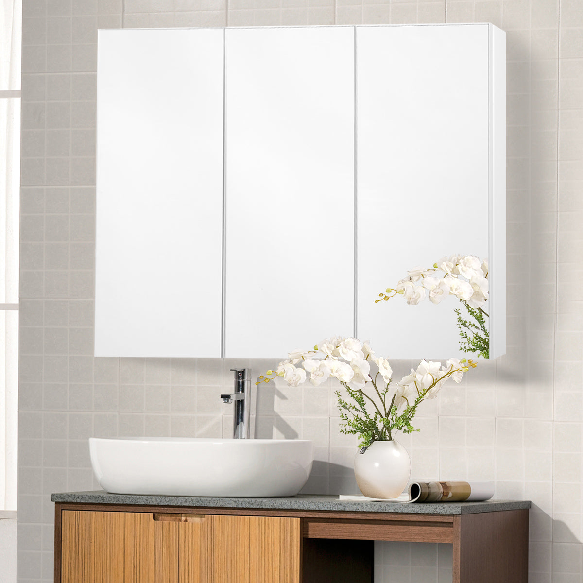 Spegelskåp – med ställbara hyllor – 90 x 11 x 65 cm – Vit
