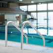 Poolstege – i rostfritt stål stegs med halkfria – 3 53 x 63 x 147 cm – Silver