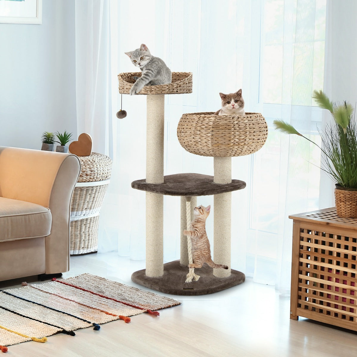Träkattträd – med sängar och leksaksboll rep sisallindade pelare – 104 cm – Brun