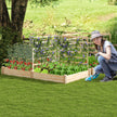 Upphöjd – säng av gran med spaljé blomlåda – 222 x 114 x 110 cm – Natur
